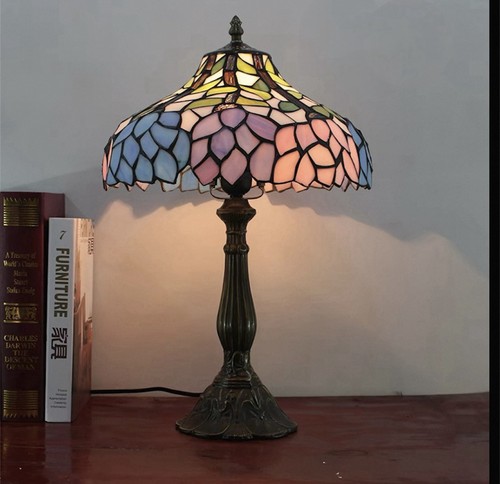 Lampe tiffany vitrail style - vitrail,