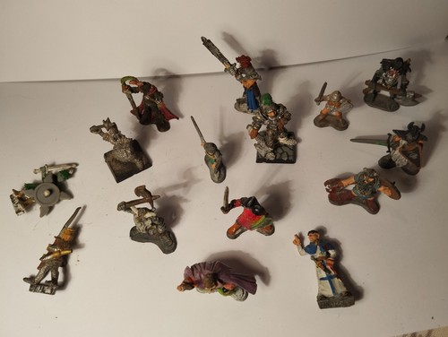 Figurines aventuriers - figurines,