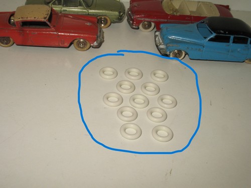 D02 dinky petits pneus - x,