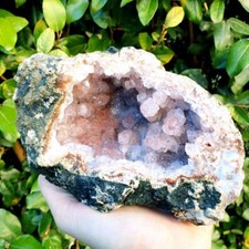 Géode d'Améthyste entière -