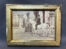 Ancienne belle photo homme à cheval 19ème dans cadre en bois doré à l'or