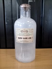 Très Ancien Flacon en Verre