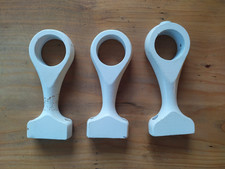 Supports de tringle à rideaux