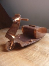 VINTAGE ANCIEN COFFRET DISTRIBUTEUR DE CIGARETTES CIGARES SCOOTER VESPA