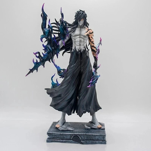 Statue géante ichigo - ichigo, vasto