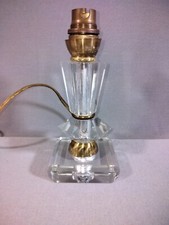pied de lampe chevet 20ème, cristal et métal doré dans le goût de Jacques Adnet