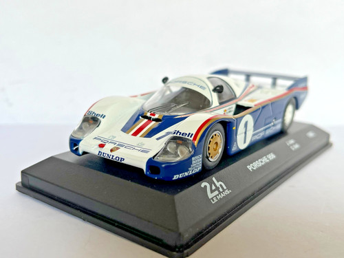 Voiture heures mans 1982 - 24, le