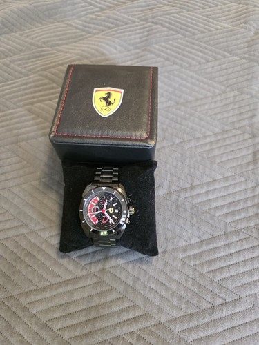 Montre homme quartz - à,