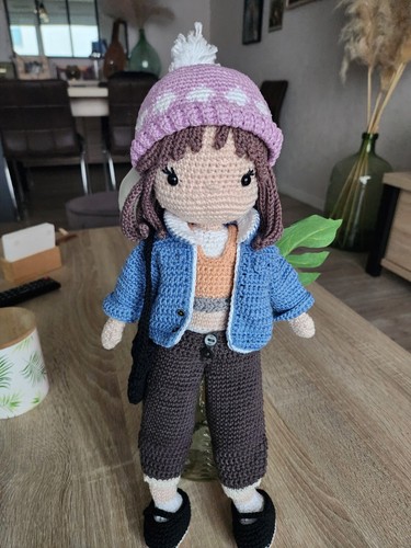 Poupee crochet faite - poupee, au