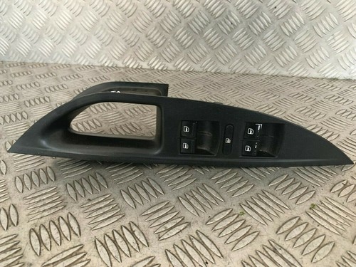 Bouton commande lève vitre