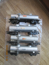 N°152/26 lots de 4 wagons