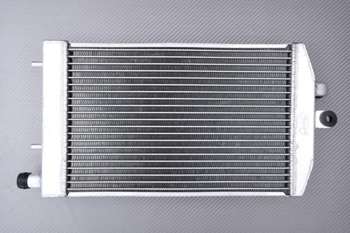 Radiateur eau type racing - d'eau,