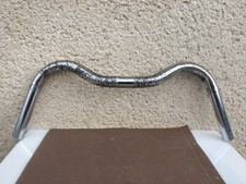 Ancien guidon de vélo / Type
