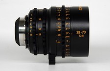 cine Angenieux 28-70mm f2.6