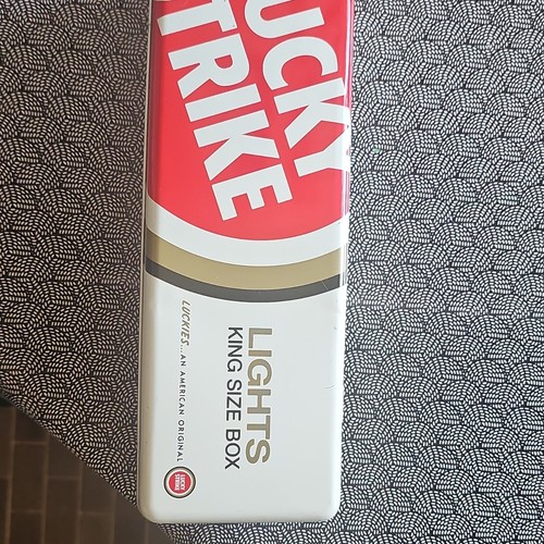 Lucky strike lights - lucky,