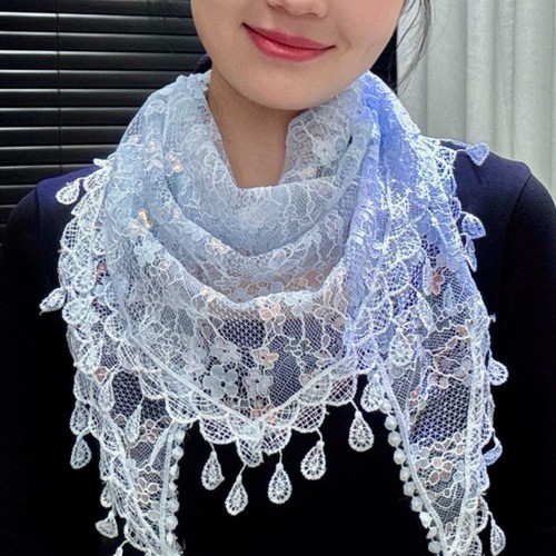 Foulard triangle dentelle