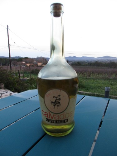 Bouteille calvados cusenier - bouteille,