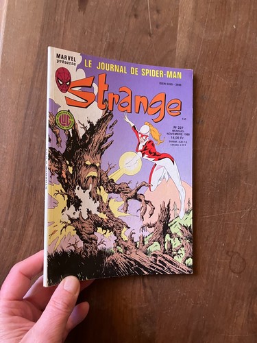 Petit format comics strange - format, bd