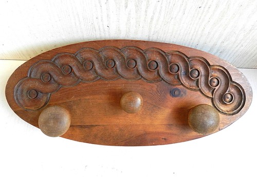 Porte manteau sculpté vintage - manteau,