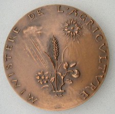 MEDAILLE MINISTERE AGRICULTURE   par Raymond CORBIN .