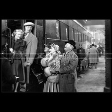 Photo F.010598 BETTY GRABLE &