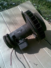 turbine coccinelle avec dynamo et régulateur