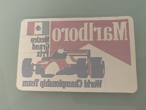 Ancien autocollant marlboro - autocollant,