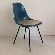 Chaise DSX par Charles et Ray