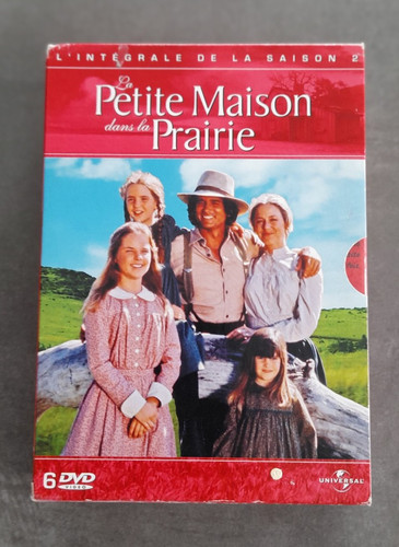 Dvd petite maison dans - petite,