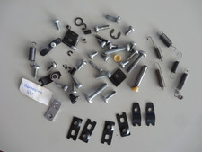 Divers vis ressorts d'origine pour Machine à coudre Husqvarna 1600