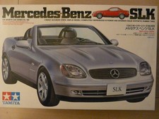 Maquette Voiture 1/24 TAMIYA Ref 24189 Mercedes Benz SLK