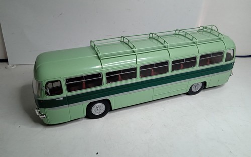 Hachette bus chausson - 1/43,