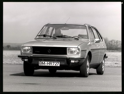 Photographie voiture renault - photographie,