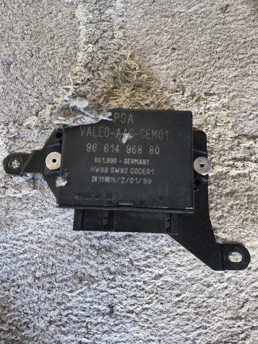 Boitier radar recul 207 - de,