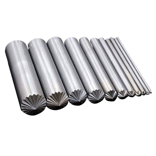 Outil installation oeillets - outil,