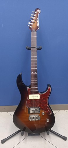 Guitare électrique yamaha - électrique,
