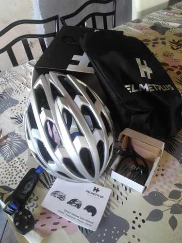 Casque vélo lumineux neuf - vélo,