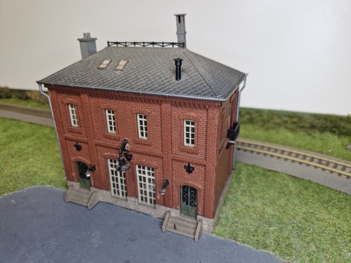 Maquette bâtiment pierre - en,