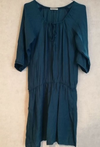Robe tunique bleu voile bas