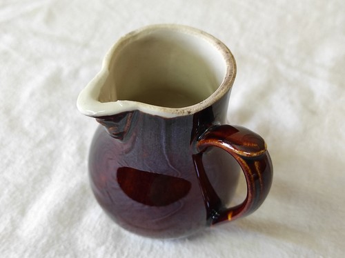 Ancien pot lait en - à,