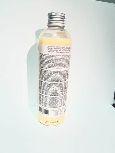 Shampoing spécial bébé - shampoing,