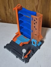 Mattel hot wheels parking