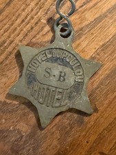 Ancien porte-clé d’hôtel