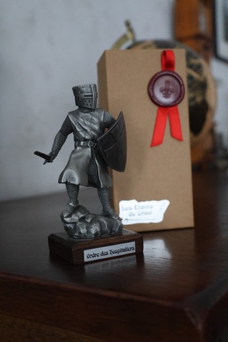 Etain graal soldat moyen - etain,