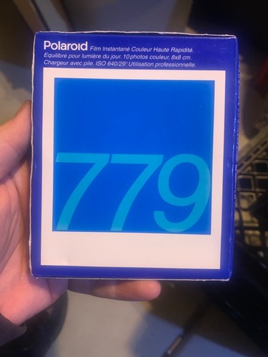 Polaroid 779 color instant - 779,