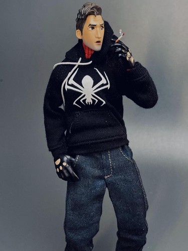 Sweat capuche noir mafex - à,