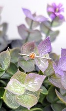 Bague fine en or blanc