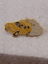 Pin's Pins Pin Voiture Rallye
