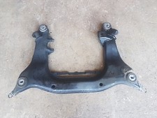 VOLKSWAGEN PASSAT 3B 1.9 TDI BERCEAU MOTEUR AVANT