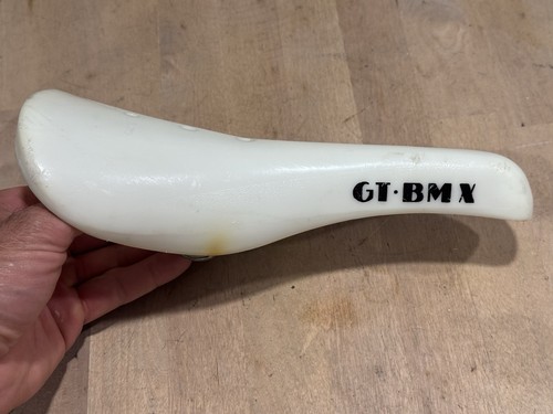 Oldschool seat 2169 - gt,